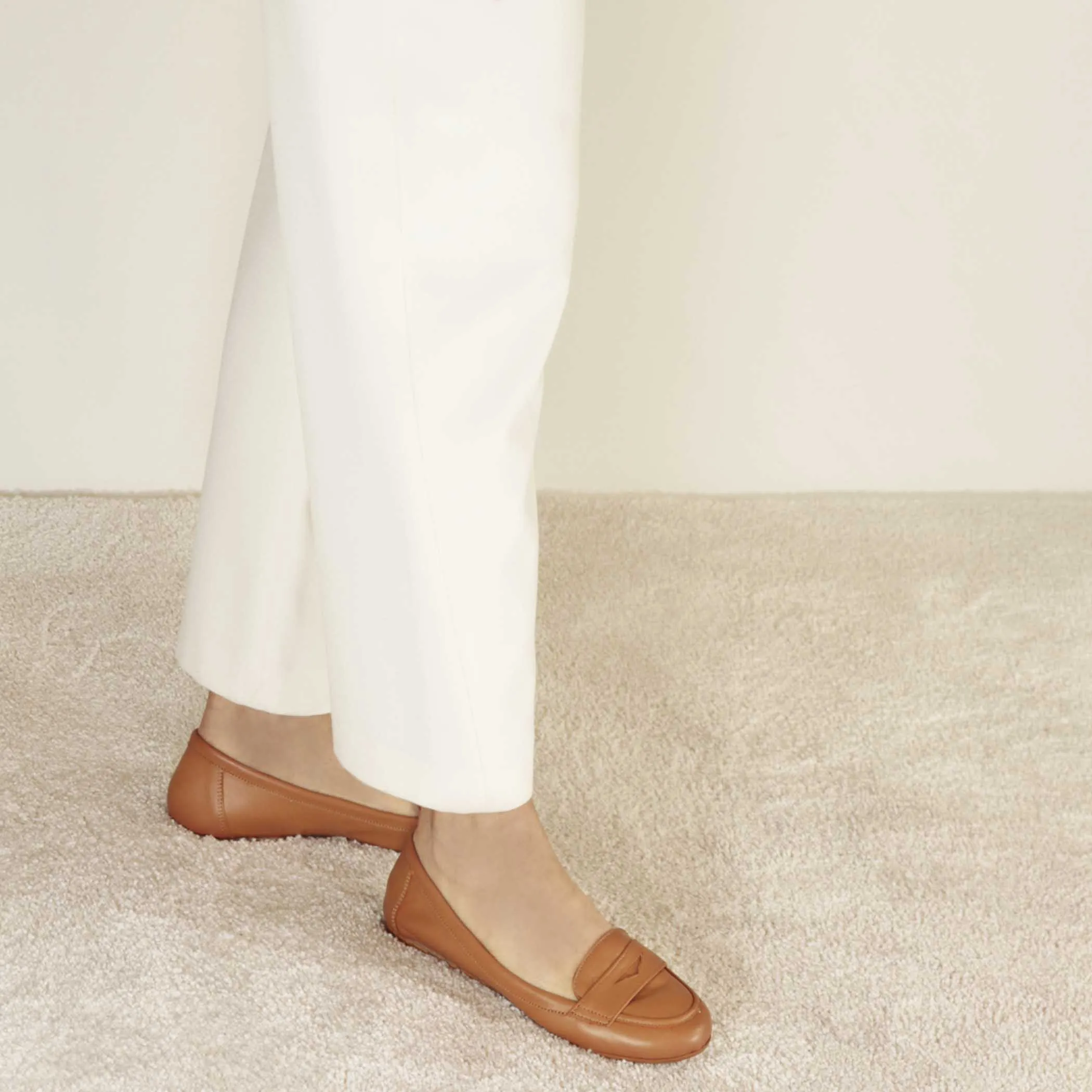 Ballerina classica da donna in pelle colore marrone