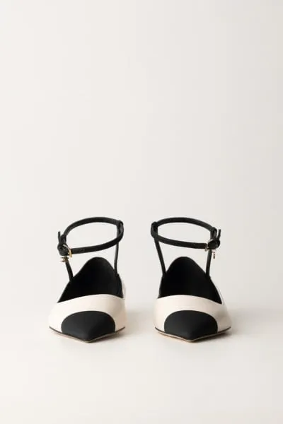 Ballerine in nappa con puntalino Burro/Nero