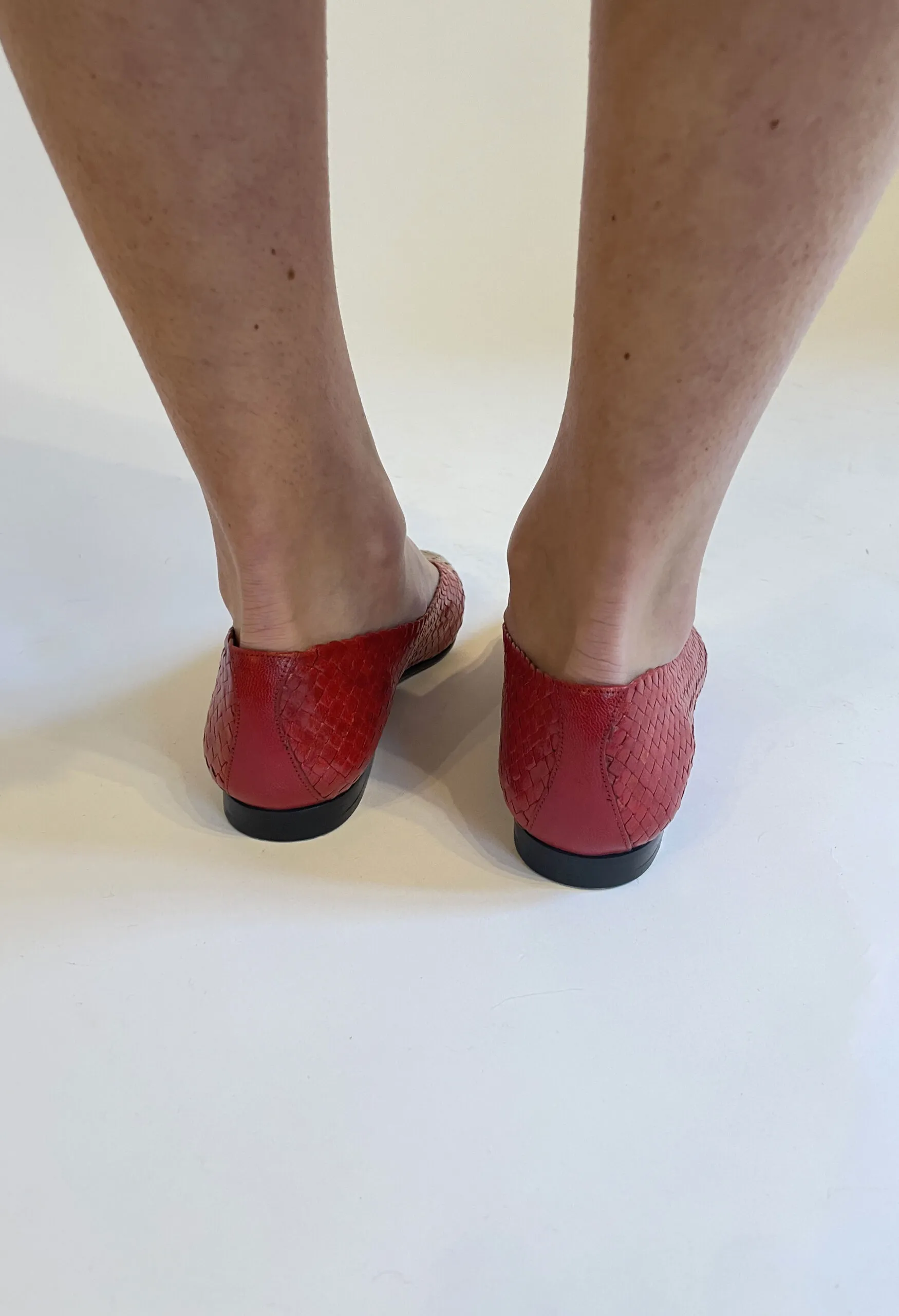 Ballerine vintage in pelle intrecciata rossa e beige
