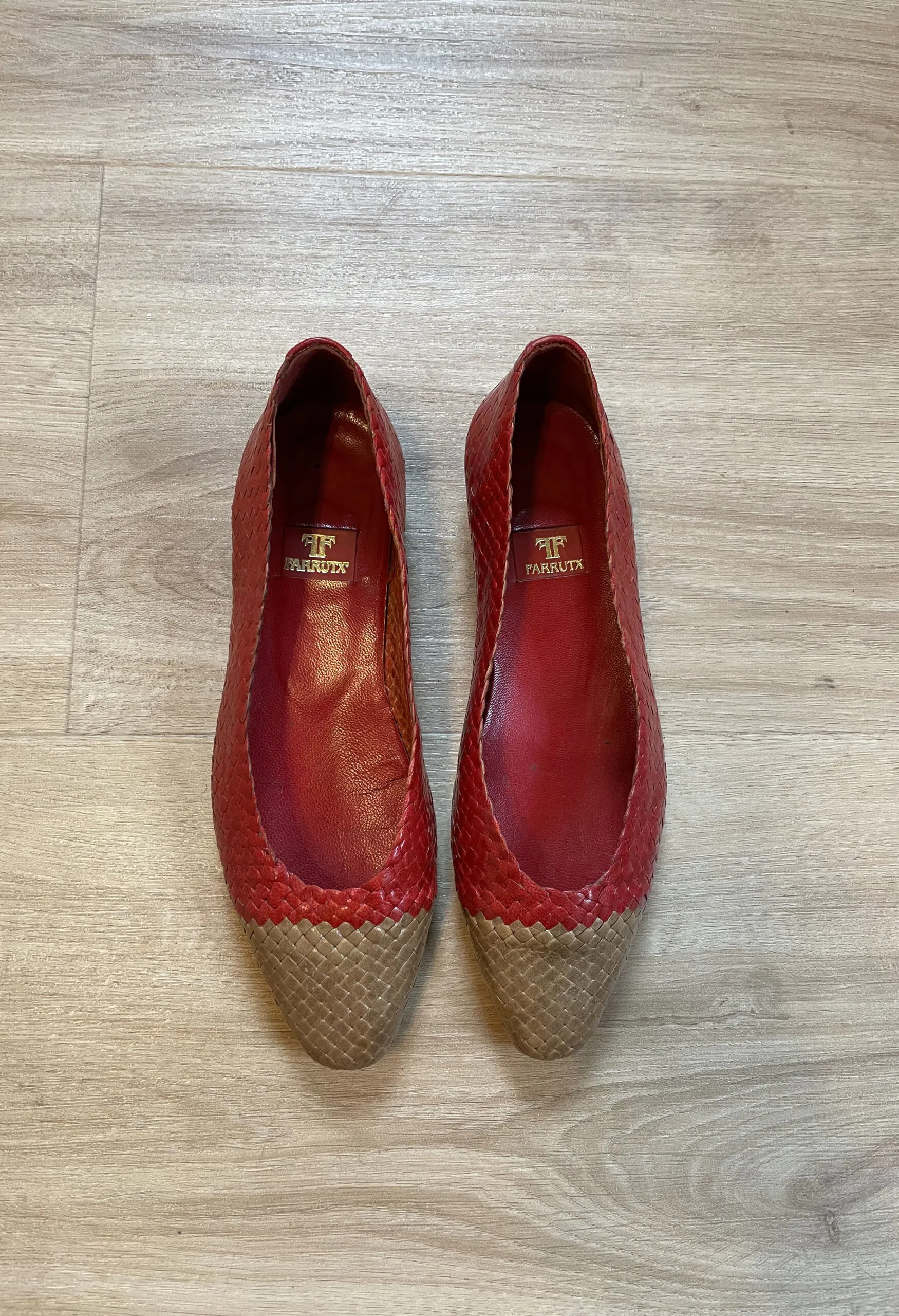 Ballerine vintage in pelle intrecciata rossa e beige