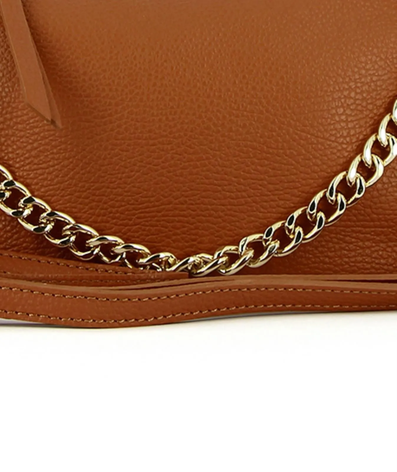 Borsa marrone in pelle con doppia tracolla removibile