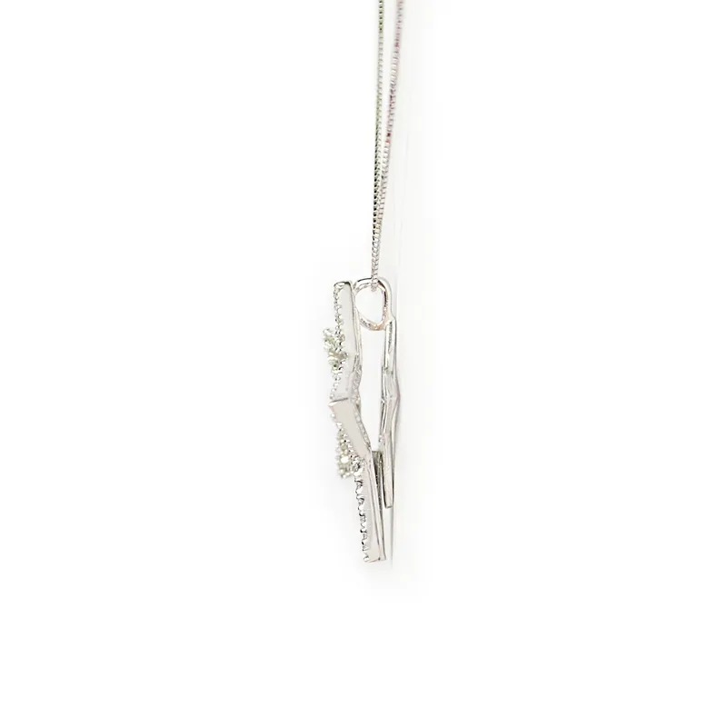 Collana con ciondolo stella di zirconi in oro bianco