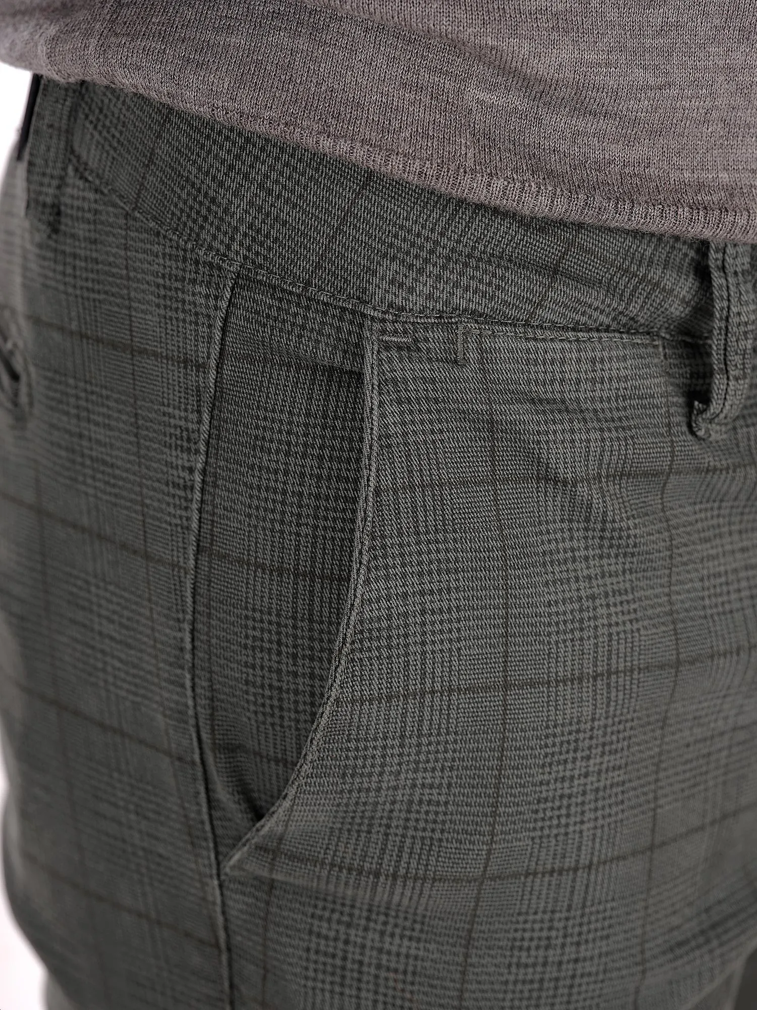 Glen Plaid Trousers Gray Colour