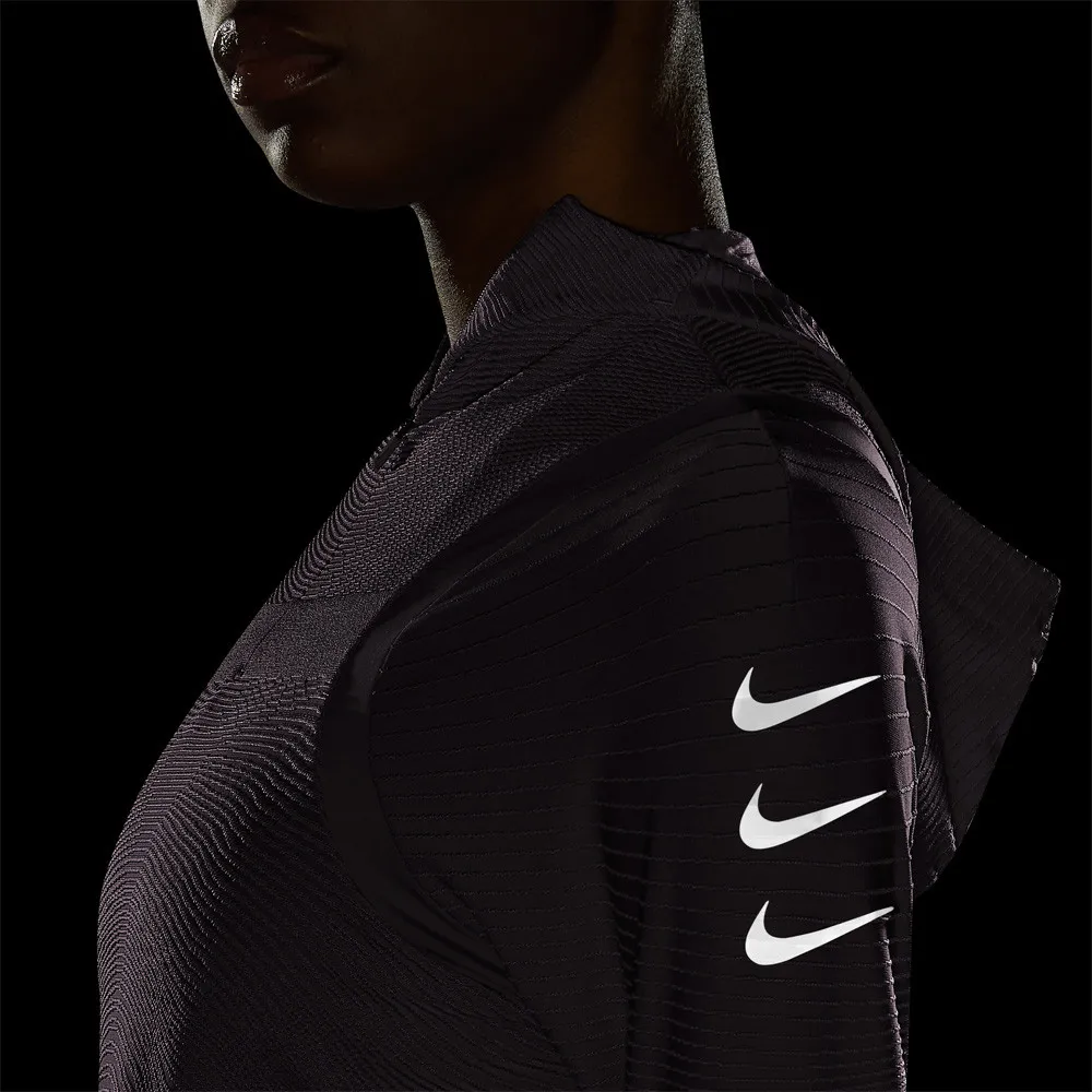 Nike Therma-FIT Run Division per donna Top - HO22