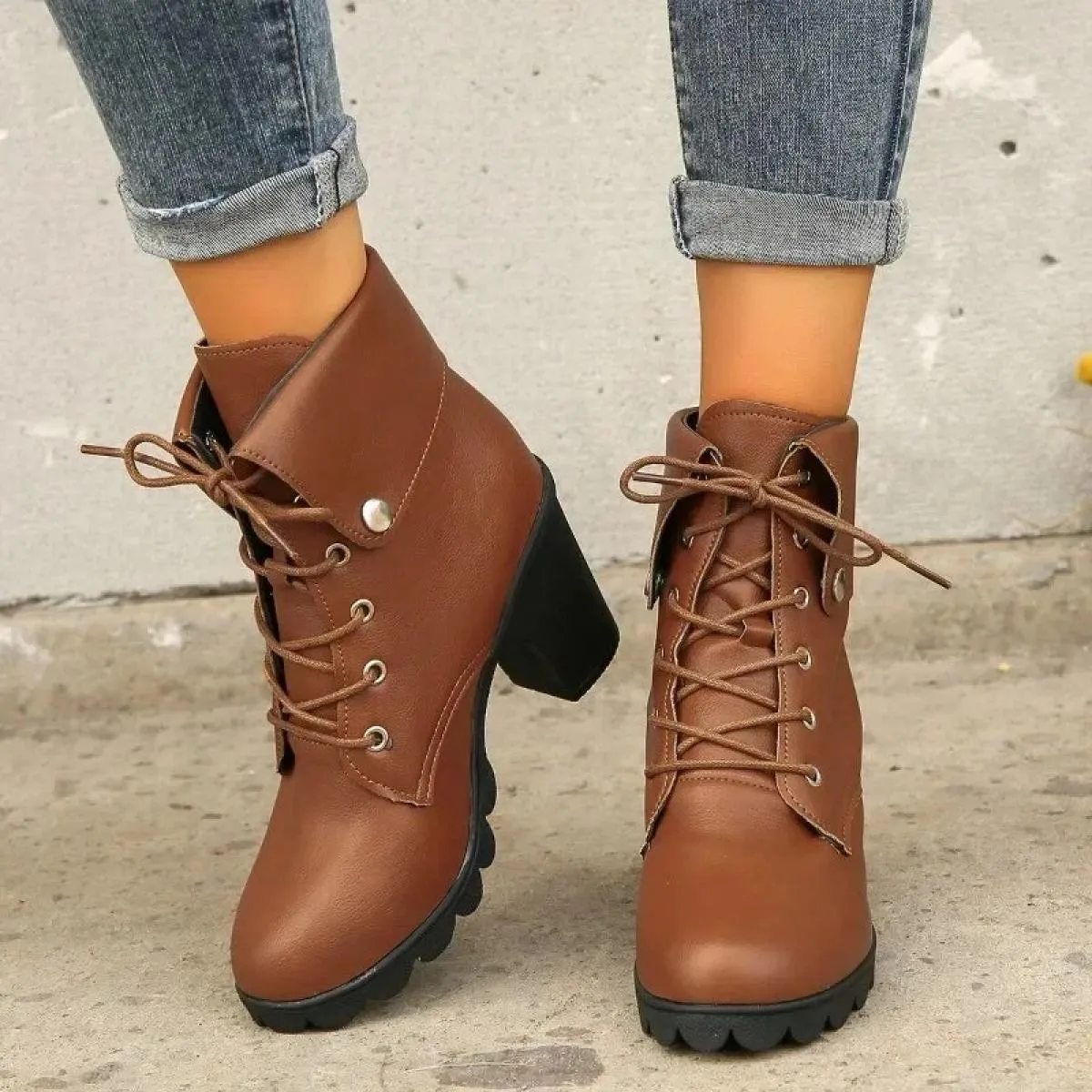 Nuove scarpe da donna caviglia invernale impermeabile Pu stivali da donna di base in gomma solida testa tonda stivali classici p