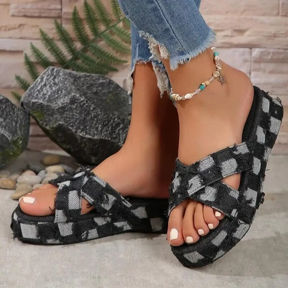 Pantofole da cowboy da donna Scarpe eleganti con plateau Sandali open toe Infradito estivi Nuovo designer Slingback Fad Slides F