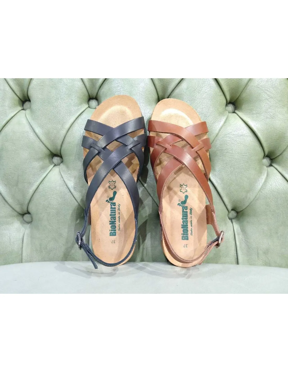 Sandali in pelle bassi da donna