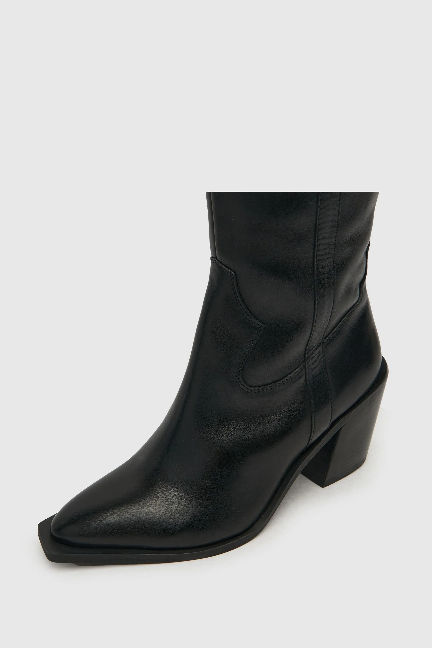 Schuh - Dorothy - Nero al ginocchio stile western - Stivali