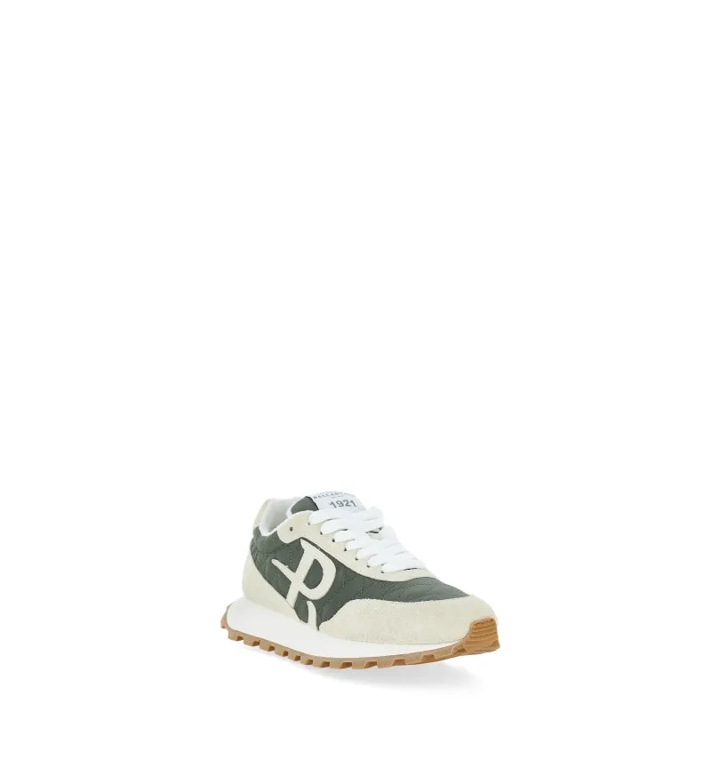 Sneakers con lacci