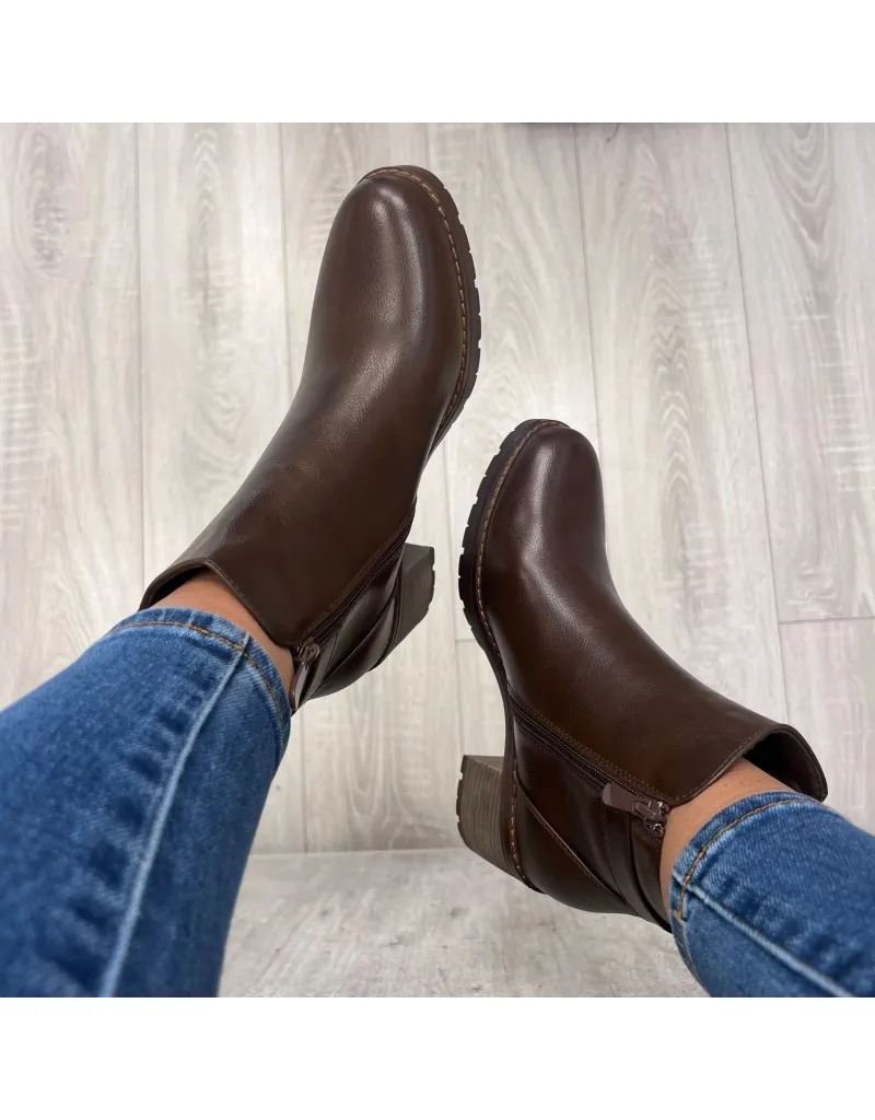 STIVALETTO MOIRA MARRONE