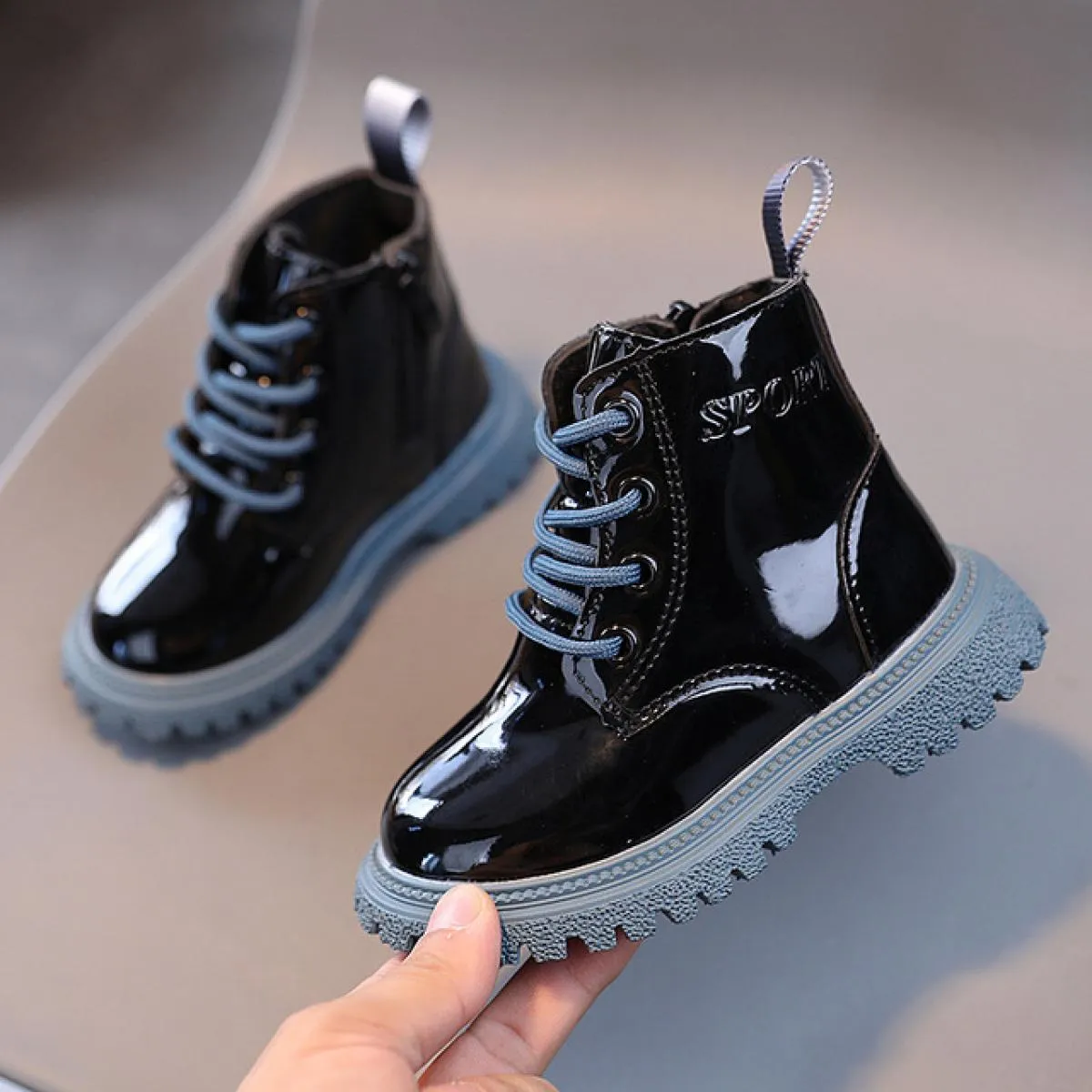 Stivali con plateau per bambini di alta qualità Lacci colorati Stivali comodi per bambina Primavera Autunno Scarpe per bambini p